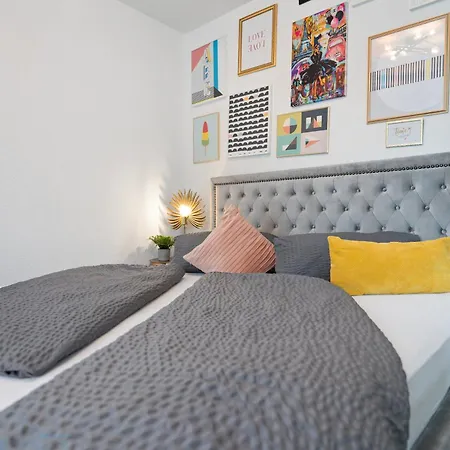 Anytime - In Appartement *
